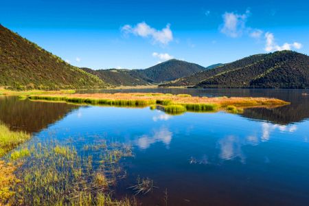 厦门国旅云南团【7月探秘香巴】昆大丽、香格里拉6日 国旅电话
