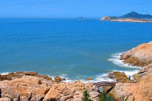 暂停厦门周边旅游【东山岛+岩雅村+苏峰山+云洞岩汽车二日游】