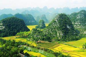 纯玩团【黔景贵州8天】贵州全景纯玩团，梵净山、镇远、马岭河