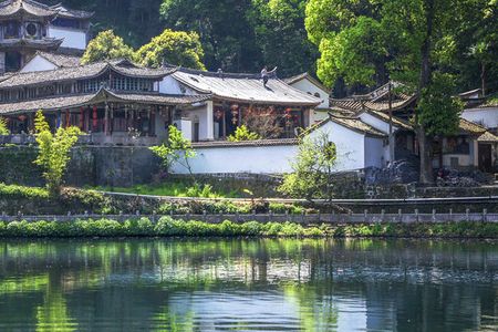 去云南腾冲旅游【昆明动车往返腾冲芒市双飞双动6日游】
