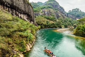 武夷山2日游【12人小团高端酒店】去武夷山旅游多少钱