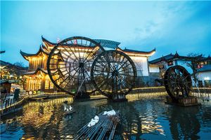 武汉旅游团推荐【湖北武汉3-5日】黄鹤楼-户部巷-武大牌坊