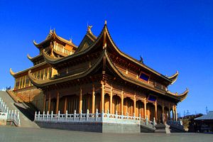 峨眉山旅游【峨眉红】成都+峨眉山+乌木博物馆4日 国旅电话